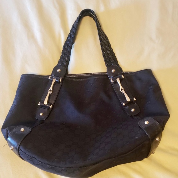 Authentic Black Gucci purse - Picture 9 of 10